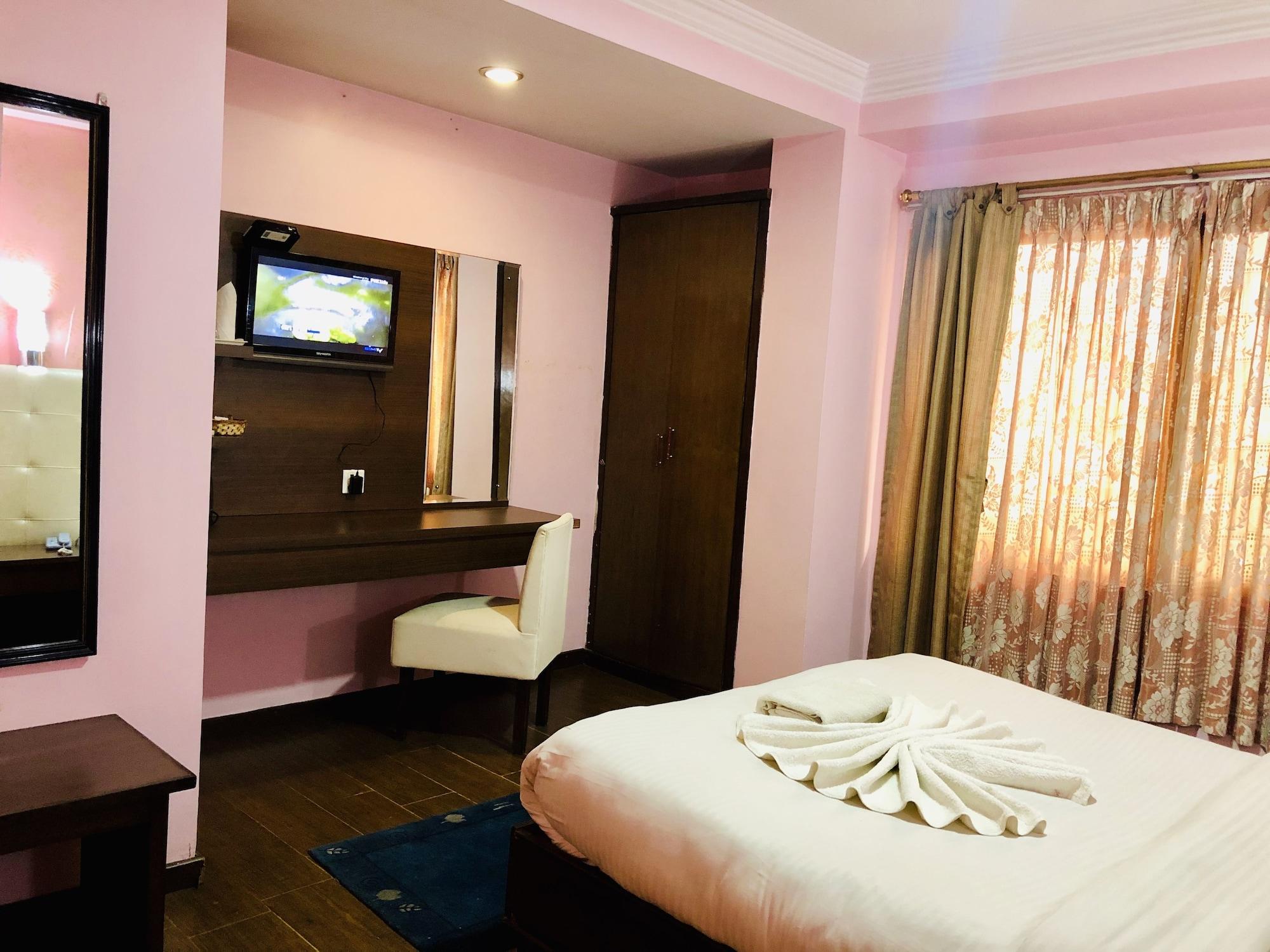 Backyard Hotel Kathmandu Luaran gambar