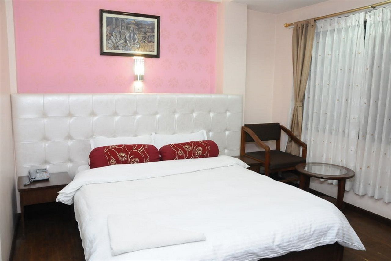 Backyard Hotel Kathmandu Luaran gambar